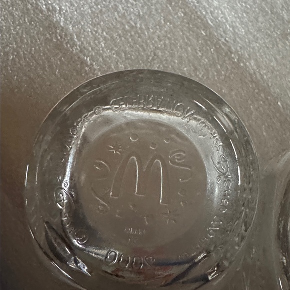 McDonald’s Mickey Mouse Glass Tumblers from 2000 - Picture 4 of 11